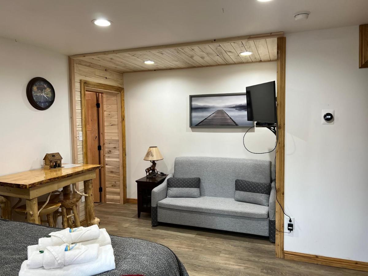 Alaska Knotty Pine B&B Palmer Extérieur photo